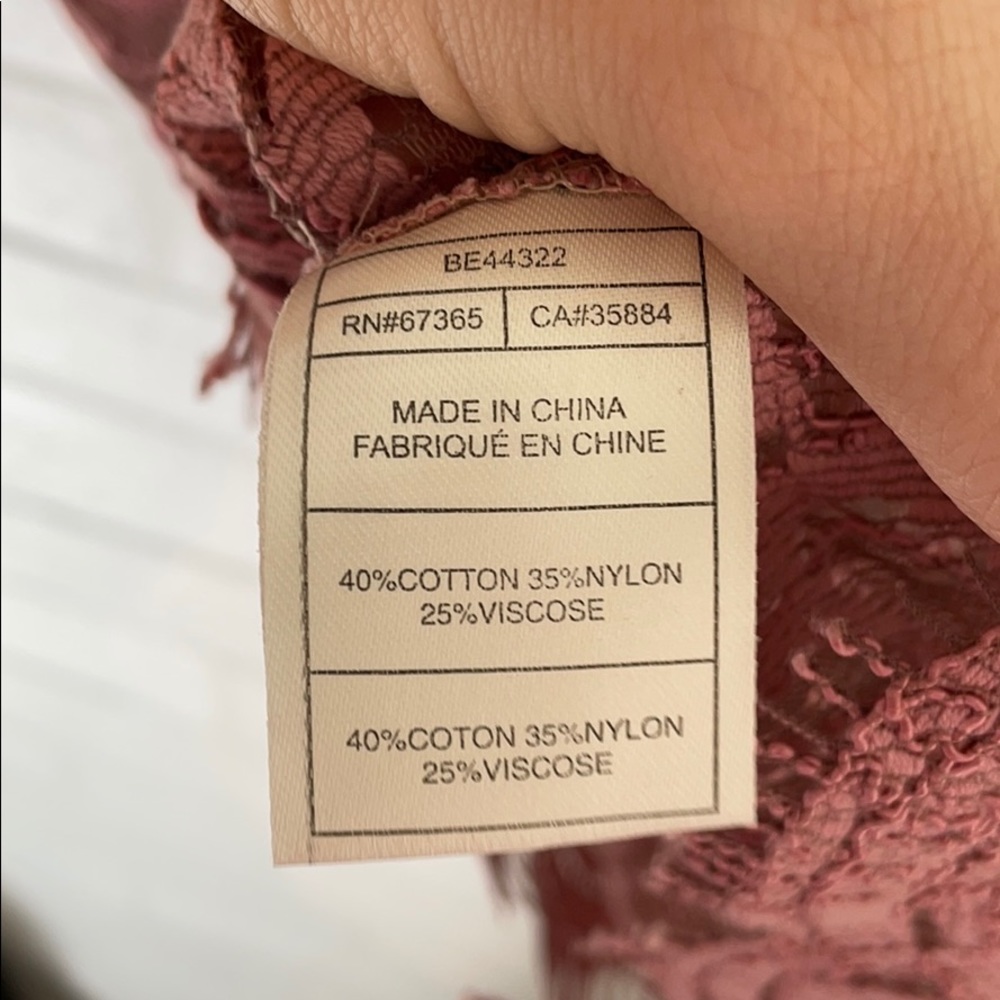 NWT BB Dakota Lace Cherlin Lace Top - Picture 12 of 15